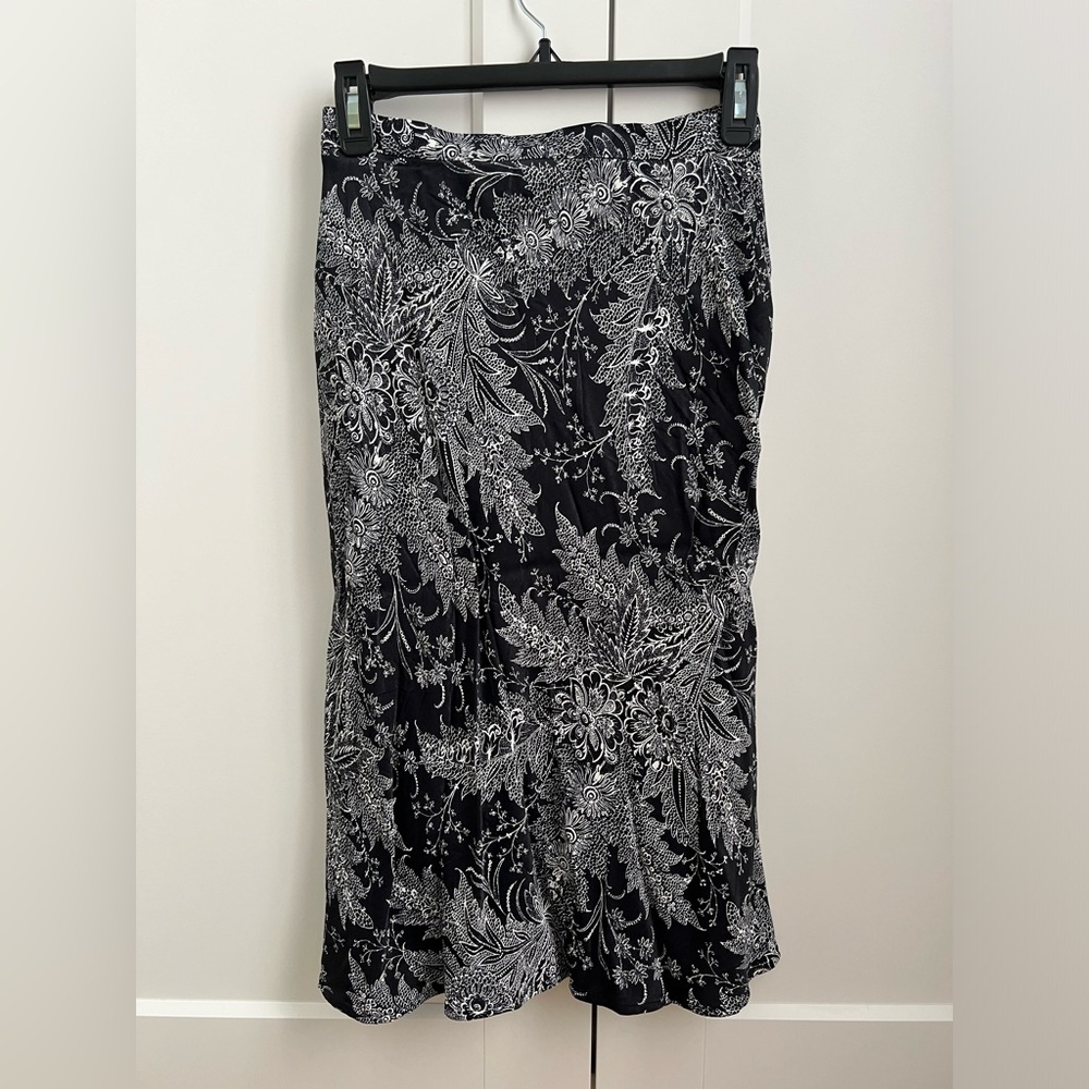 Anthropologie Satin Midi Floral Pattern Skirt Size 00P